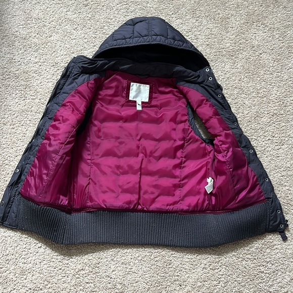 Navy bluish-gray puffer vest with detachable hood - Picture 5 of 7